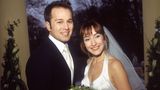 Die Hochzeit von Sandra Lemke (Maike von Bremen) und Deniz Ergün (Ismail Sahin) im Jahr 2005 endet tragisch