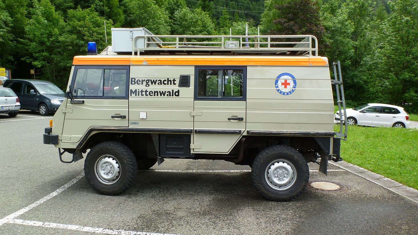 Rettungsmobil der Bergwacht.