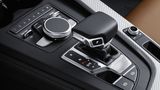 Audi A5 2.0 TFSI Quattro Coupé - die Mittelkonsole ist etwas unaufgeräumt