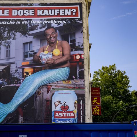 Astra-Werbeplakat