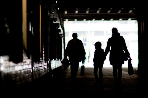 Eine Familie mit Kind