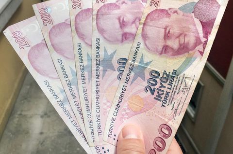 Türkei: Türkische Lira fällt auf Rekordtief