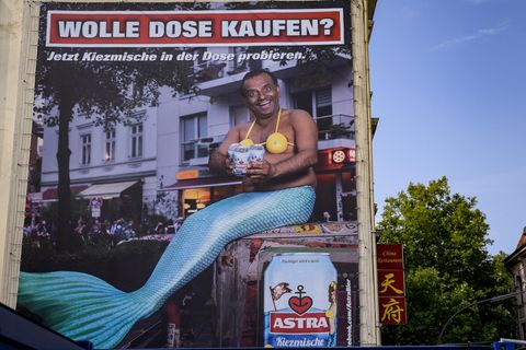 Neue Astra-Werbung polarisiert - das sagen die Twitter-User