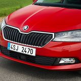 Der Kühlergrill hat ein neues Design