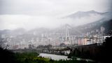 Blick auf die eingestürzte Autobahnbrücke Ponte Morandi