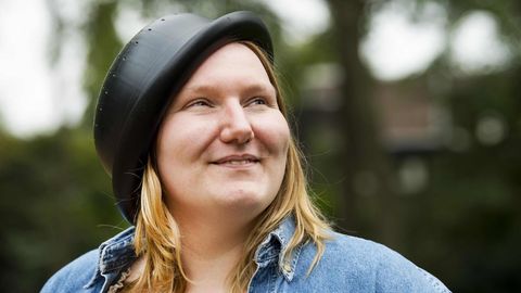 Niederländische Anhängerin der Spaghettimonster-Kirche darf auf Passfotos kein Nudelsieb tragen