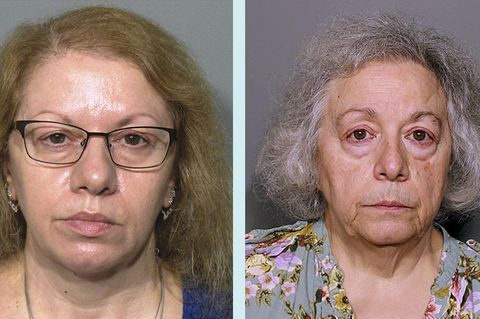 Die ehemaligen Cafeteria-Mitarbeiterinnen Joanne Pascarell, links, und ihre Schwester Marie Wilson wurden angeklagt, fast eine halbe Million US-Dollar (439.000 Euro) gestohlen zu haben