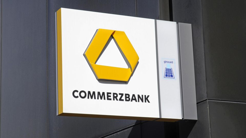 Die Commerzbank könnte bald aus dem Dax fliegen