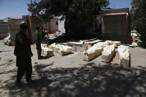 Afghanistan: Opfer eines Überfalls der Taliban auf Kontrollposten und eine Militärbasis