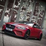 Der Jaguar XE SV Project 8 schafft eine Zeit von 7.21,23 Minuten auf der Nordschleife des Nürburgrings