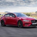 Der Jaguar XE SV Project 8 wird von Hand zusammengebaut
