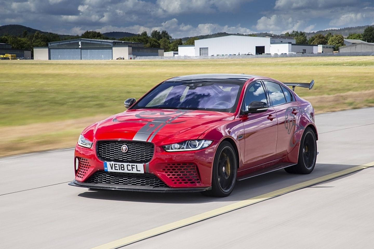 Project 8. Ягуар xe SV Project 8. Jaguar xe SV Project. Jaguar xe Project 8. Jaguar xe CV Project 8.