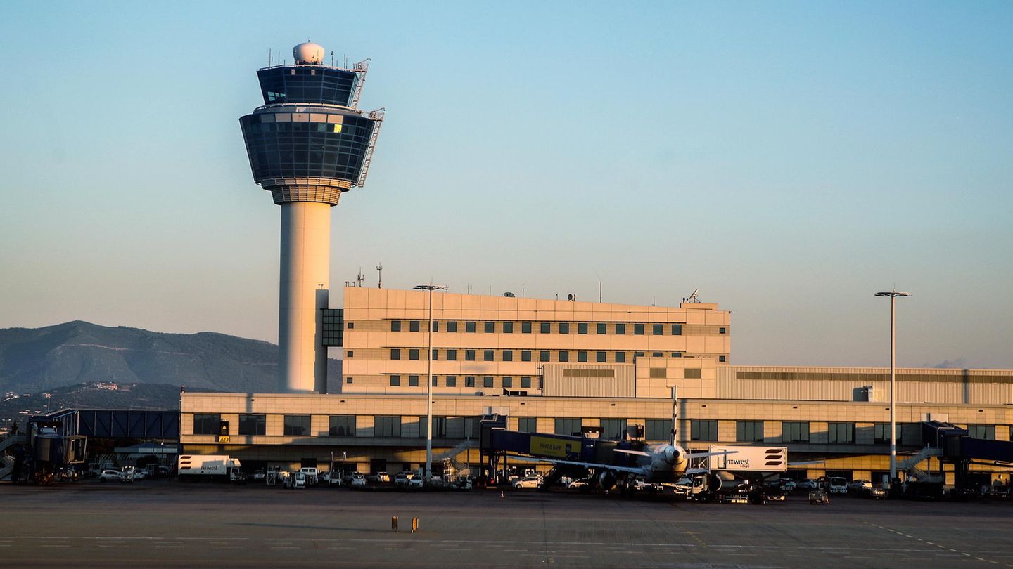 Ein Flugzeug einer deutschen Fluggesellschaft musste nach einer Bombenwarnung auf Kreta zwischenlanden