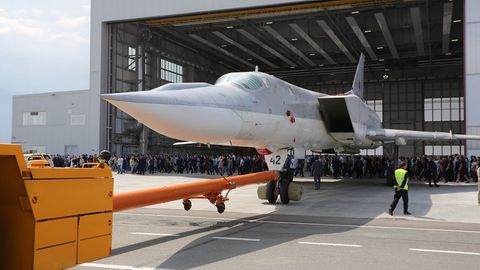 Rollout der ersten  Tu-22M3M.
