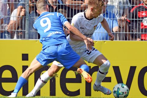 Szene aus der Pokalpartie Pforzheim gegen Leverkusen