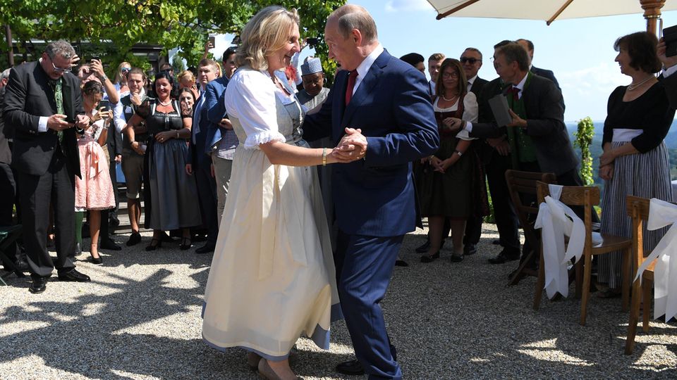 Auf ein Tänzchen mit Wladimir: Die Braut und der russische Präsident