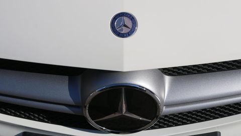 Daimler betonte, man kooperiere mit den Behörden