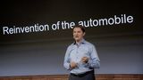 VWs Chief Digital Officer Johann Jungwirth befürchtet, dass die europäischen Hersteller beim Wettlauf um das autonome Fahren ins