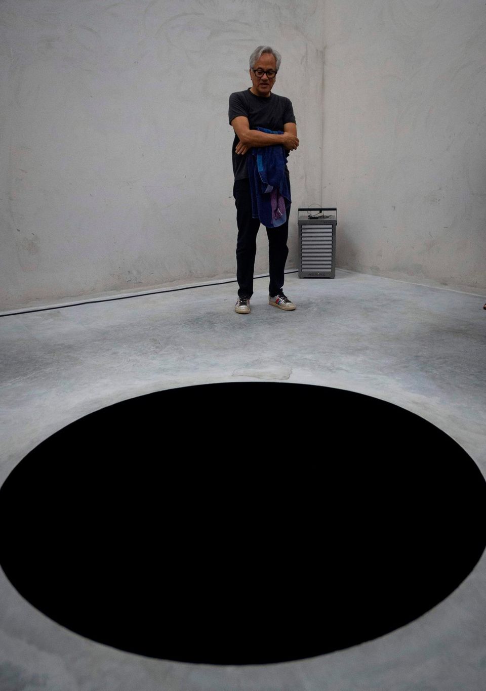 Anish Kapoors Kunstwerk "Descent into limbo"