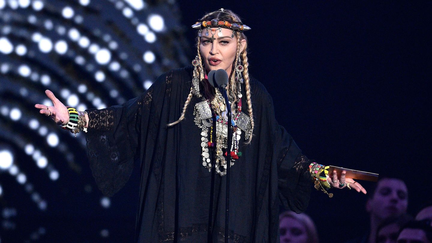 Madonna ehrt Aretha Franklin