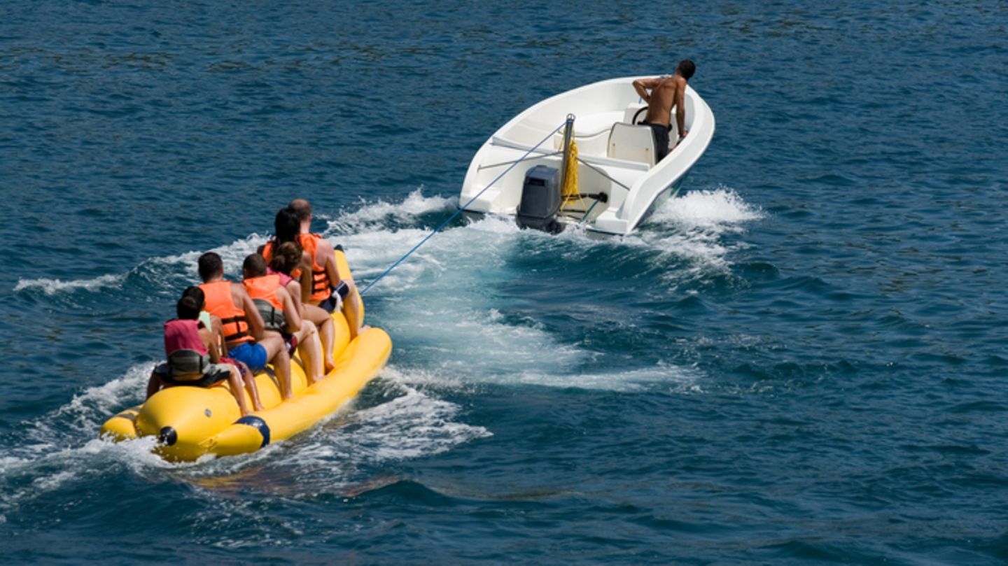Der Ausflug mit einem Bananenboot wurde einem jungen Mann zum Verhängnis