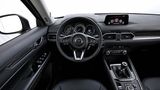 Das Cockpit im Mazda CX-5 ist fahrerorientiert