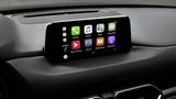 Im Mazda CX-5 lassen sich nun auch Smartphones einbinden