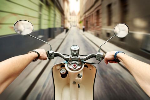 Ein Motoroller - in diesem Fall diente er gleichermaßen als Tatwerkzeug und Fluchtfahrzeug (Symobilbild)