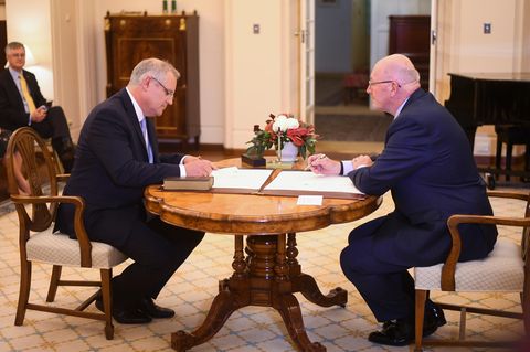 Scott Morrison (l.) wurde von Generalgouverneur Sir Peter Cosgrove zum Premierminister von Australien ernannt