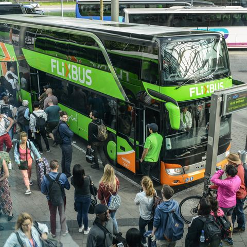 Flixbus-Passagiere: Die sind ihre Fahrgastrechte bei Fernbusreisen