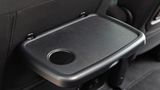 Peugeot Rifter Puretech 110 - hinten gibt es ausklappbare Tische