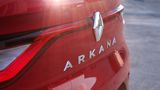 Die Rückleuchten des Arkana passen in die Renault-Familie