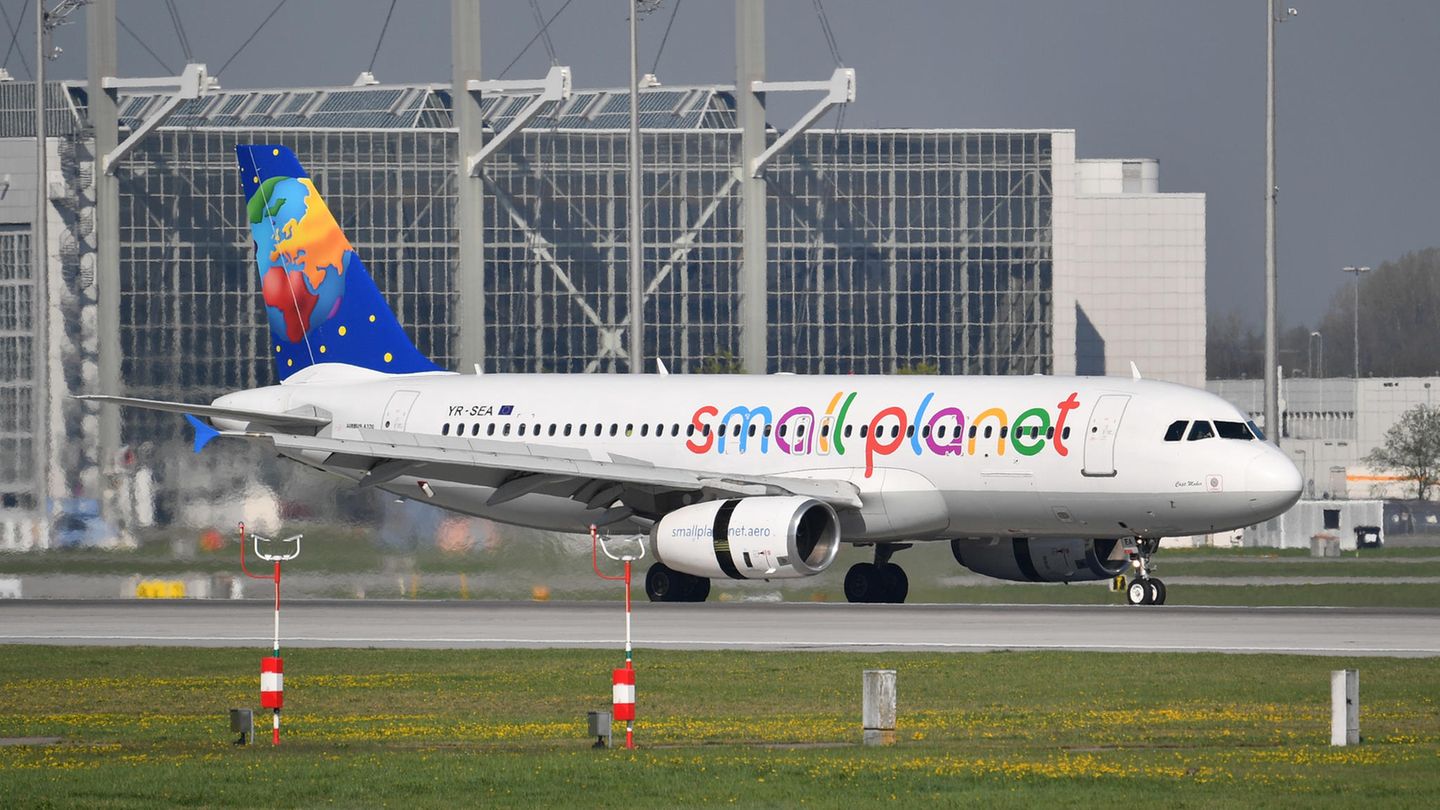 Small Planet Airlines - Flugverspätung - Rhodos - Paderborn