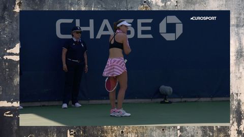 US Open: Tennisspielerin wird bestraft, weil sie ihr Shirt umdrehte