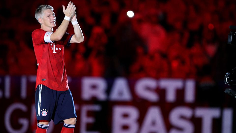 Rot-weiß - die Bayern-Fan-Kolumne: Der Umbruch beim FC Bayern muss noch radikaler werden als gedacht