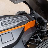 Jaguar E-Type Zero - Technik von Jaguar i-Pace und Range Rover PHEV