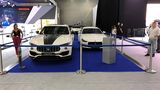 Die Maseratis stehen in Reih und Glied