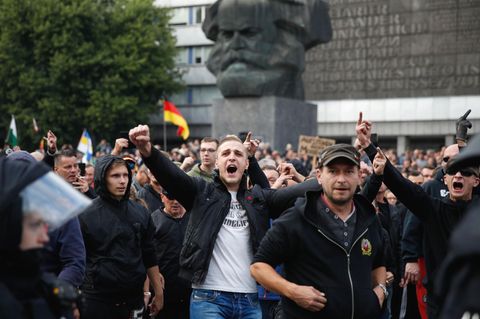 "Trauermarsch" am vergangenen Montag in Chemnitz: Am Samstag will hier die AfD zusammen mit Pegida mitmarschieren