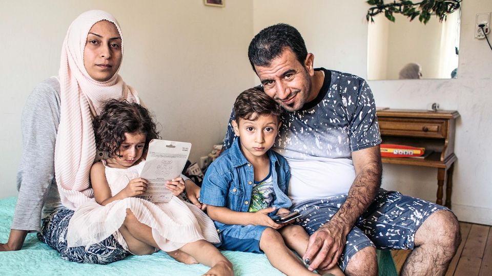 Integration: Heute lebt Sadan al-Abdallah mit ihren Eltern und Bruder Yazan bei Offenburg Heute lebt Sadan al-Abdallah mit ihren Eltern und Bruder Yazan bei Offenburg