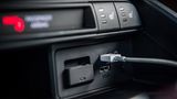 Per USB lässt sich der Mazda MX-5 mit dem Smartphone verbinden