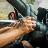 Das Lenkrad im Mazda MX-5 läßt sich nun auch in der Tiefe anpassen