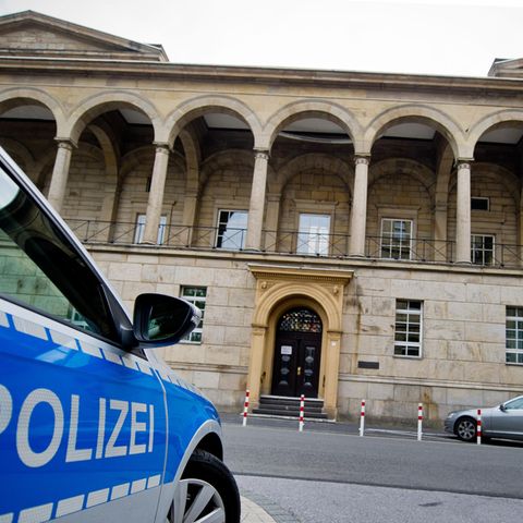 Prozessbeginn um Gruppenvergewaltigung einer 13-Jährigen in Velbert: Das Landgericht in Wuppertal
