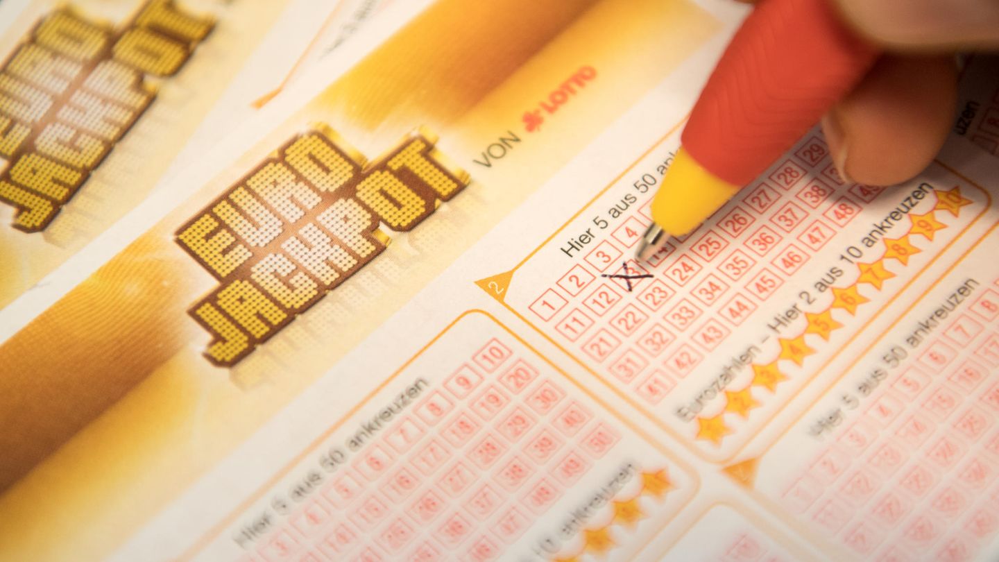 Ein Gewinner aus Nordrhein-Westfalen und einer aus Hessen teilen sich den 61-Millionen-Jackpot