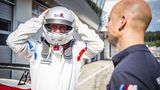 Helm inklusive H.A.N.S-System sind Pflicht
