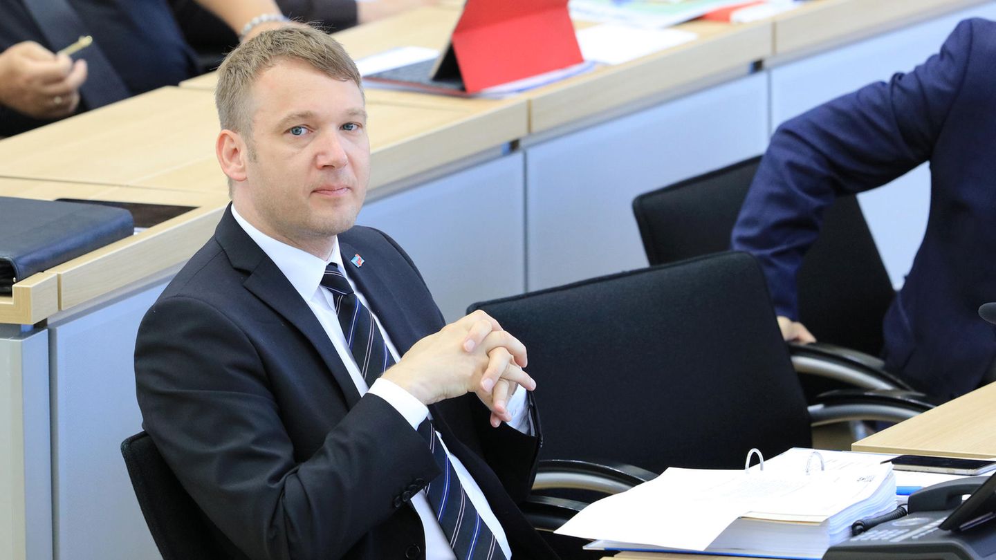 André Poggenburg: Gegner in der AfD haben mit dem "linken Mob und Feind paktiert"