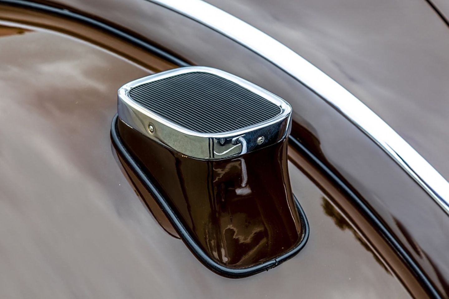 Mercedes 500 K Spezial-Roadster - Trittstufe für den Schwiegermuttersitz