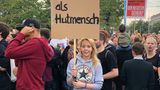 Stimmenfang auf der #WirSindMehr-Demo