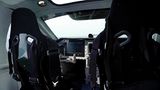 Blick ins Cockpit.