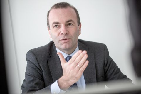 Manfred Weber (CSU) ist Fraktionsvorsitzender der Fraktion der Europäischen Volkspartei (EVP) im Europäischen Parlament