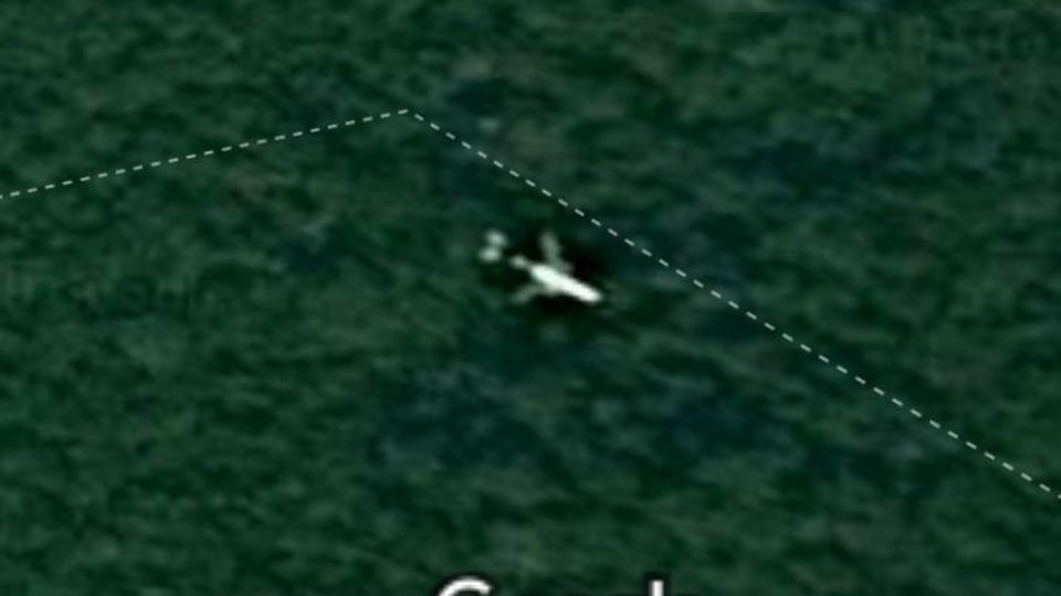 Diese Aufnahme von Google Maps soll angeblich das Wrack des Fluges MH370 zeigen, davon ist der Brite überzeugt
